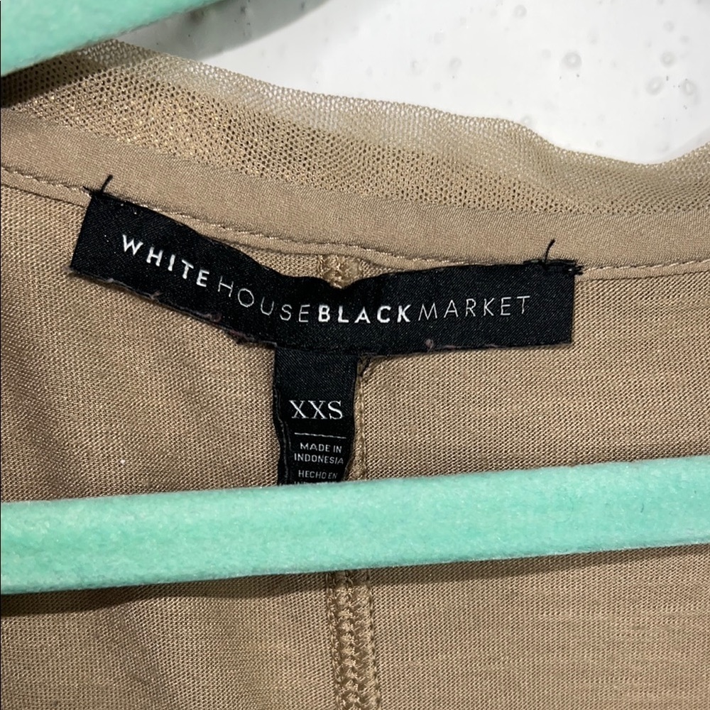 White House Black Market Gold Fitted Short Sleeve Tee - Picture 2 of 5